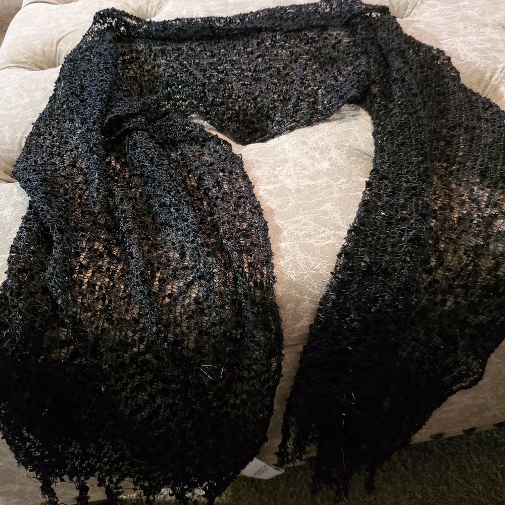 Black Cheppo scarf